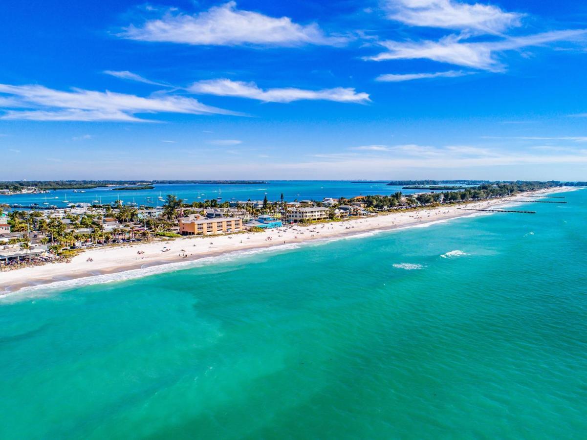 Anna Maria Island Runaway Tropical Escape Bradenton Beach Exterior photo