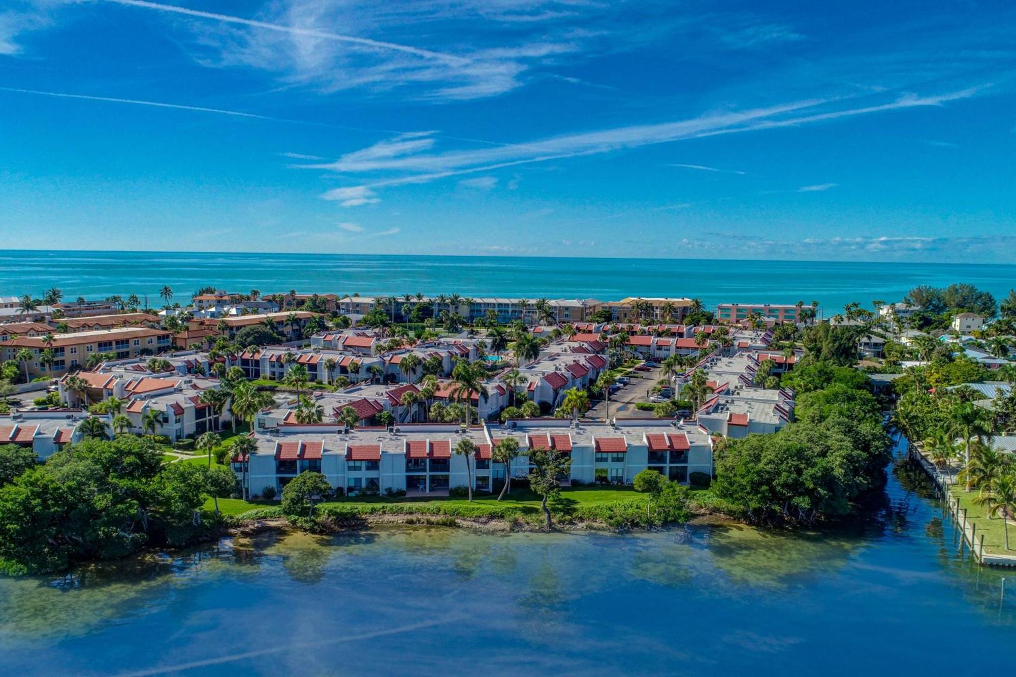 Anna Maria Island Runaway Tropical Escape Bradenton Beach Exterior photo