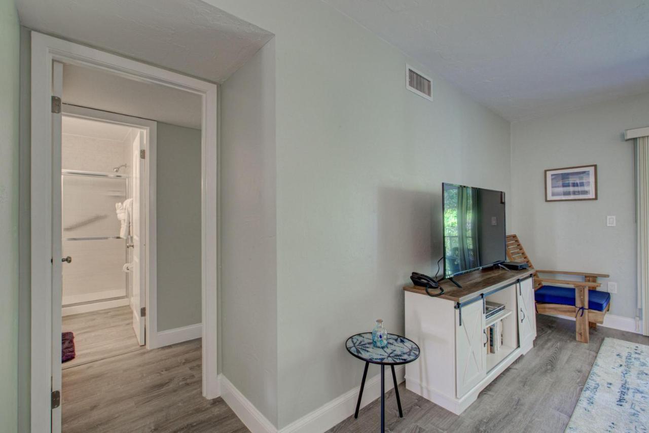Anna Maria Island Runaway Tropical Escape Bradenton Beach Exterior photo
