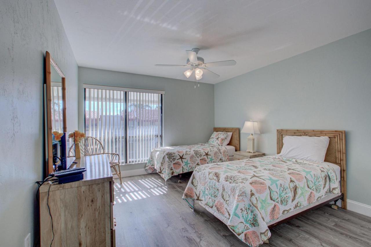 Anna Maria Island Runaway Tropical Escape Bradenton Beach Exterior photo